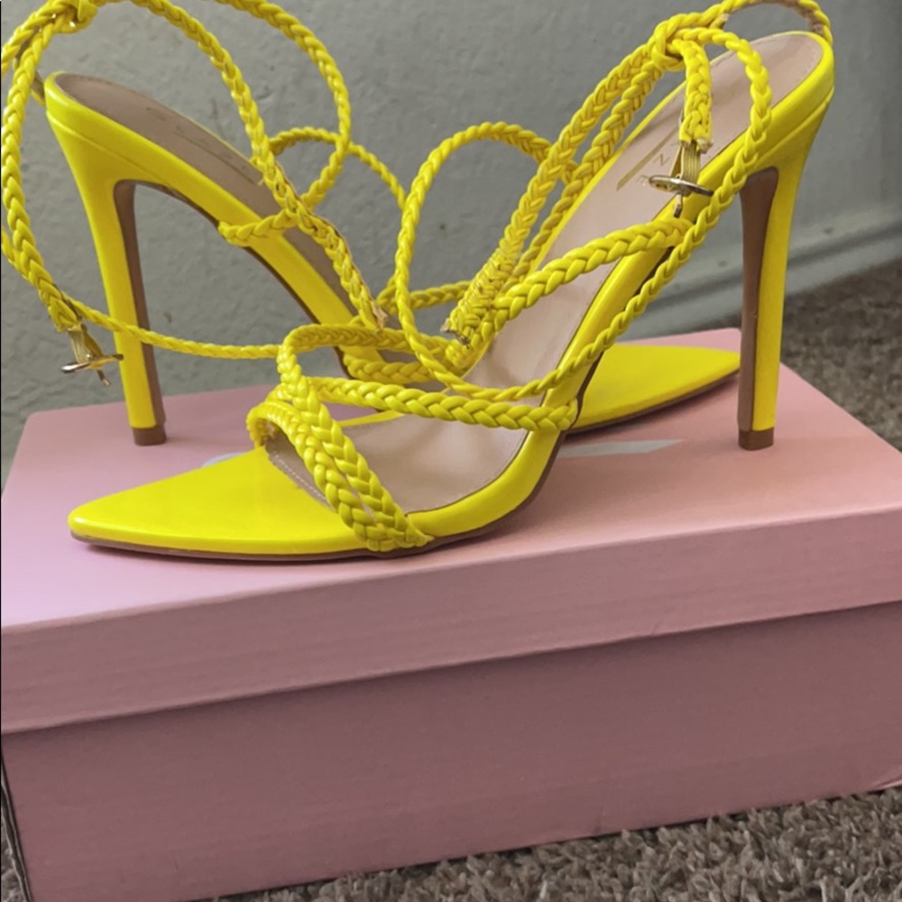 Yellow Heels - Picture 2 of 3